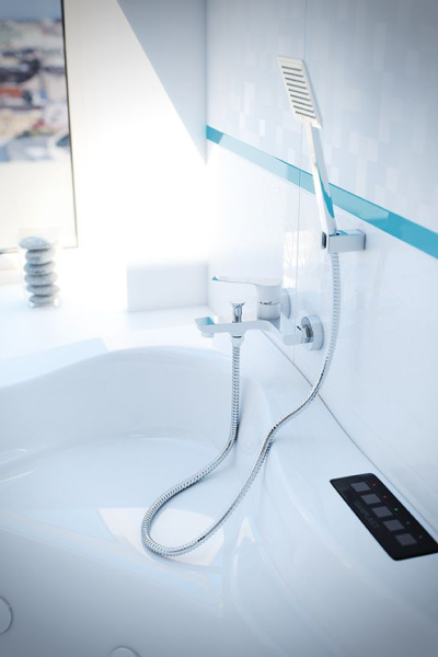 Смеситель для ванны Laveo Raila BLL_710D черный