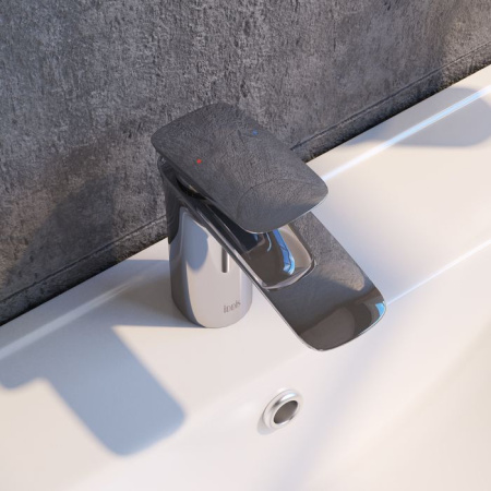 Смеситель для умывальника IDDIS Stone STOSB00i01