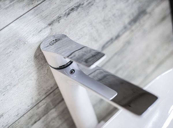 Смеситель для раковины Laveo Raila BLL_62ND белый