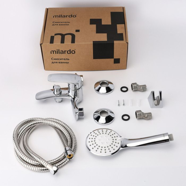 Смеситель для ванны и душа Milardo RORSB00M02