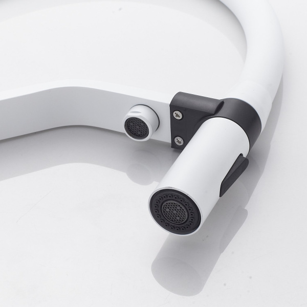 Смеситель для кухни с гибким изливом и подключением фильтра Shevanik S278C, белый