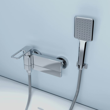 Смеситель для ванны IDDIS Slide SLISB00i02WA