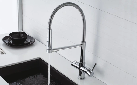 Смеситель для мойки Rose R758