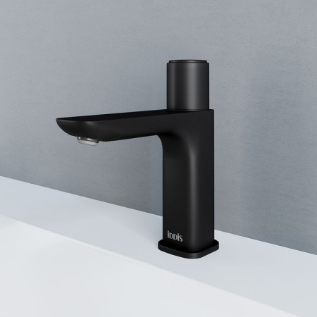 Смеситель для умывальника IDDIS Slide с кнопочным управлением SLIBLBTi01